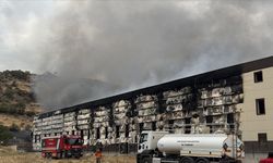 Kayseri'de mobilya fabrikasında çıkan yangın söndürüldü