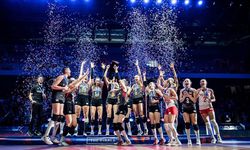Emine Erdoğan A Milli Kadın Voleybol Takımı'nı kutladı