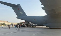 Türkiye, Afganistan'a 25 ton insani yardım malzemesi ulaştırdı