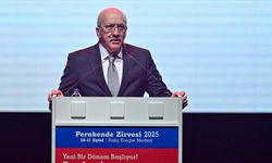 Perakende Zirvesi 2025 Haliç Kongre ve Fuar Merkezi'nde başladı