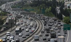 İstanbul'da haftanın ilk iş günü trafik yoğunluğu yüzde 71'e kadar çıktı