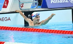 Milli para yüzücü Umut Ünlü, Singapur'da bronz madalya kazandı