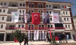 Yozgat'ta yapımı tamamlanan 184 konut ve 9 iş yeri hak sahiplerine teslim edildi