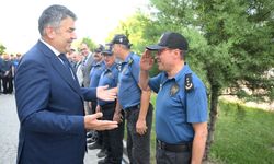 Erzurum'a atanan Edirne Emniyet Müdürü Karaburun, gözyaşlarıyla uğurlandı