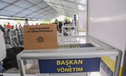 Fenerbahçe Kulübünün olağanüstü kongresi başladı: Oy verme işlemi sürüyor