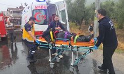 Bursa’da çekici ile kamyonet çarpıştı 4 yaralı