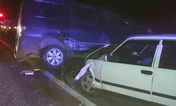 Derebucak’ta otomobil ile minibüs çarpıştı: 2 yaralı