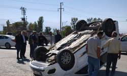 Iğdır’da kaza yapan araç ters döndü