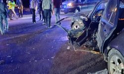 Kavşakta meydana gelen trafik kazasında 4 kişi yaralandı