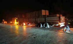 Burdur’da otomobil ile tır çarpıştı: 1 ölü, 2 yaralı