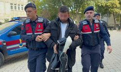 Bazasının altından 3 bin 472 uyuşturucu hap ele geçen şahıs adliyeye sevk edildi
