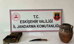 Tarihi eser satmaya çalışan şüpheli jandarma tarafından yakalandı
