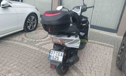 Manavgat’ta motosiklet yayaya çarpıştı: 2 yaralı