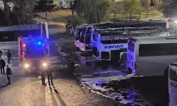 AŞTİ'de park halindeki otobüste yangın