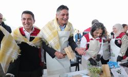 Aliağa’da Zeytinin Bereketi 4.Zeytin Hasat Şenliği’nde Kutlandı