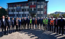 Cumhurbaşkanı Yardımcısı Yılmaz, Bingöl'de konuştu