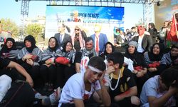 İsrail'in Gazze ve Küresel Sumud Filosu'na saldırıları protesto edildi