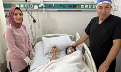 Eşarbını düzelten kız çocuğunun yuttuğu toplu iğne ameliyatla alındı
