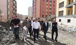 Hatay Belen'de afet konutları ve ticaret merkezinin yapımı sürüyor