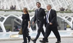 İspanya'da sel felaketinde hayatını kaybedenler için anma töreni düzenlendi