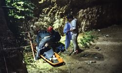 Antalya'da çukura düşen Rus turist itfaiye ekiplerince kurtarıldı