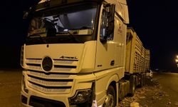 Batman'da tır ile otomobil çarpıştı: 2 yaralı