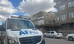 Kayseri’de 3 katlı bina yıkılma tehlikesi nedeniyle tahliye edildi