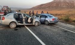 Çankırı'da iki otomobilin çarpışmasında 1 kişi öldü, 3 kişi yaralandı