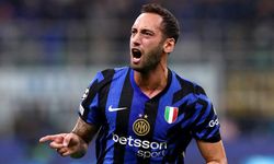 Hakan Çalhanoğlu'nun penaltı golüne rağmen Inter, Napoli'ye 3-1 mağlup oldu