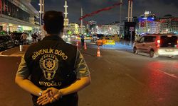 İstanbul'da yapılan polis uygulamasında 949 kişi gözaltına alındı