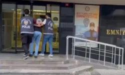 Kadıköy'de trafikte tartıştığı sürücüyü levyeyle darbeden şüpheli gözaltına alındı