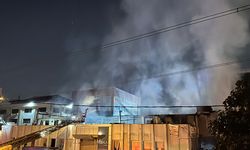 Ümraniye’de fabrikadaki yangın kontrol altına alındı