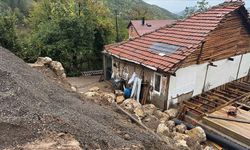 Bartın'da yağış heyelana neden oldu
