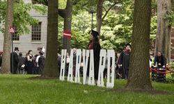 Filistin'e destek gösterileri nedeniyle bütçe baskısına alınan Harvard doktora kontenjanını azaltıyor