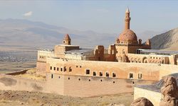 İshak Paşa Sarayı'nın UNESCO'nun asıl listesine girmesi için "alan" çalışması başlatıldı