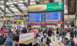 Fransa’da sabotaj nedeniyle tren seferlerinde aksaklıklar yaşandı