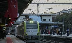 Paris'ten yola çıkan Orient Express, yılın ikinci seferi için İstanbul'a geldi
