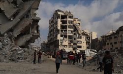 İsrail ordusu, Gazze’de ateşkesin yeniden yürürlüğe girdiğini açıkladı