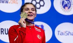 Milli güreşçi Nesrin Baş, tarih yazarak üçüncü kez dünya şampiyonu oldu