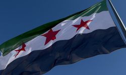 Suriye’nin Humus kentinde 16 kişiye ait toplu mezar bulundu