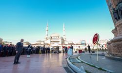 İstanbul Valiliği, kentin kurtuluşunun 102. yıl dönümünü kutladı