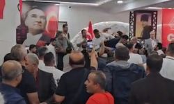 CHP ilçe kongresinde yumruklar konuştu