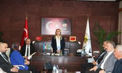 MHP'li Filiz Kılıç’tan “Hayırlı Günler Komşum” Ziyaretleri: Komşuluk görev değil, gönül işidir