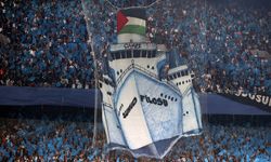 Derbi maçta tribünlerden Filistin'e destek mesajı
