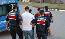 Çeşitli suçlardan aranan 3 şahsı jandarma yakaladı