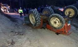 Devrilen traktörün altında kalan sürücü hayatını kaybetti