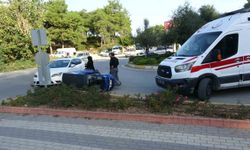 Motorlu bisiklet ile otomobil çarpıştı: 1 yaralı