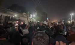 Pakistan'da eski Başbakan Imran Khan'ın öldüğü iddialarına yalanlama