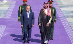 Suudi Arabistan ve Malezya ikili ilişkileri ve küresel gelişmeleri görüştü