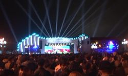 Azerbaycan’da 8 Kasım Zafer Günü havai fişek gösterileri ile kutlandı